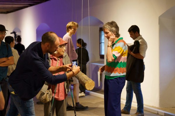 Ausstellungseröffnung – Zwischenwurzeln 2023